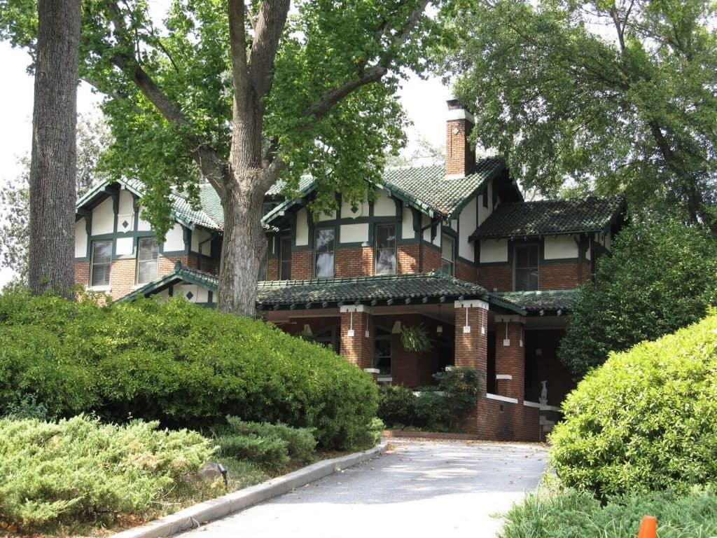 Most Luxurious Neighborhoods in the ATL